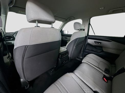 Used 2023 Honda Pilot LX image 21