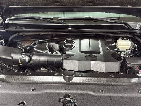 Certified 2021 Toyota 4Runner SR5 Premium w/ Moonroof Package image 25