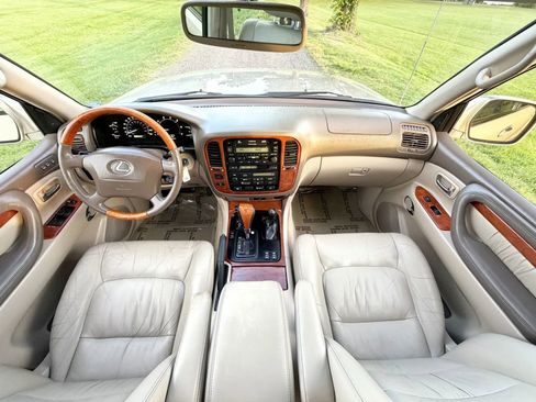 Used 2001 Lexus LX 470 4WD image 68