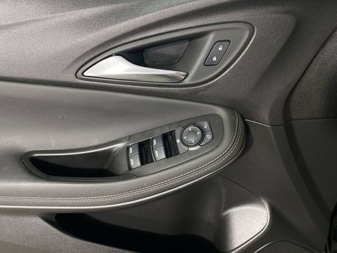 Certified 2023 Buick Encore GX Preferred w/ Cold Weather Comfort Package AWD/4WD image 13