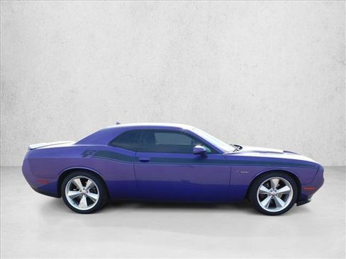 Used 2016 Dodge Challenger R/T Plus image 4