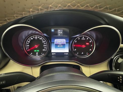 Used 2018 Mercedes-Benz C 300 4MATIC Sedan image 18