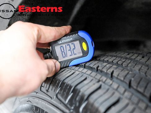 Used 2023 Toyota RAV4 XLE image 48