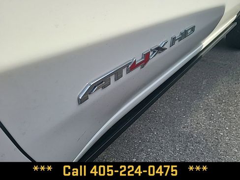 Used 2025 GMC Sierra 2500 AT4X image 5