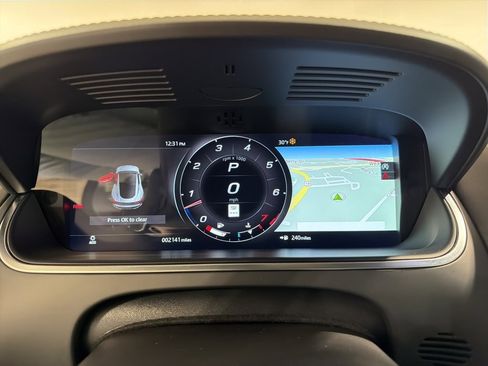 Used 2023 Jaguar F-TYPE R-Dynamic image 15