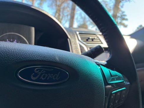 Used 2017 Ford Explorer Limited w/ Equipment Group 301A image 28