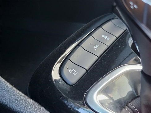 Certified 2023 Buick Encore GX Preferred w/ Cold Weather Comfort Package image 28