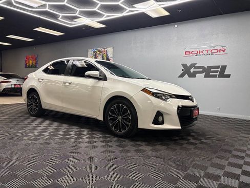 Used 2015 Toyota Corolla S Premium image 1