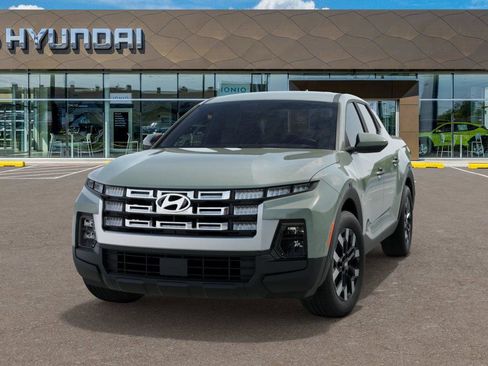 Certified 2025 Hyundai Santa Cruz SE AWD/4WD image 6