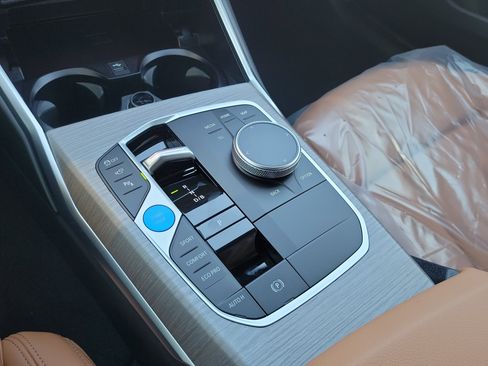 New 2026 BMW i4 eDrive40 w/ Premium Package image 33