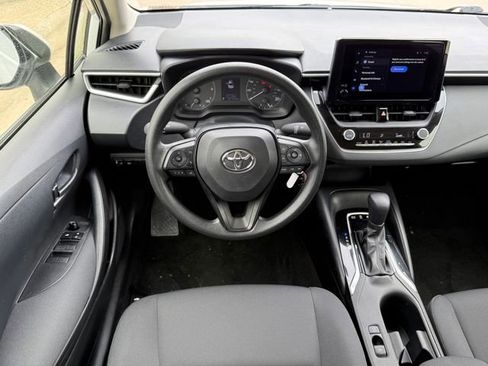 Used 2025 Toyota Corolla LE w/ Carpet Mat Package (TMS) FWD image 26