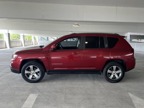 Used 2016 Jeep Compass High Altitude AWD/4WD image 12