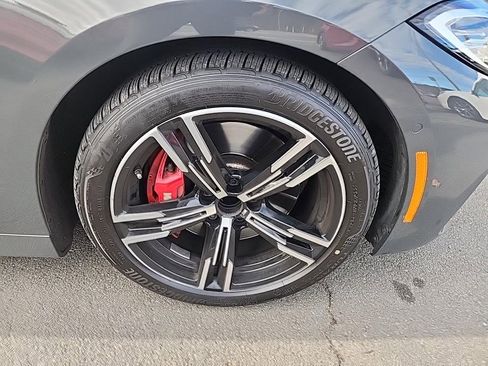 Used 2021 BMW M440i Convertible w/ Premium Package image 18