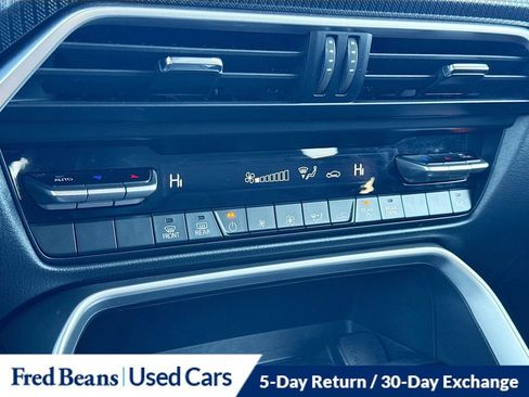 Used 2025 MAZDA CX-90 3.3 Turbo w/ Select Package image 18