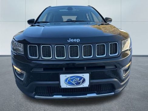 Used 2019 Jeep Compass Limited image 3