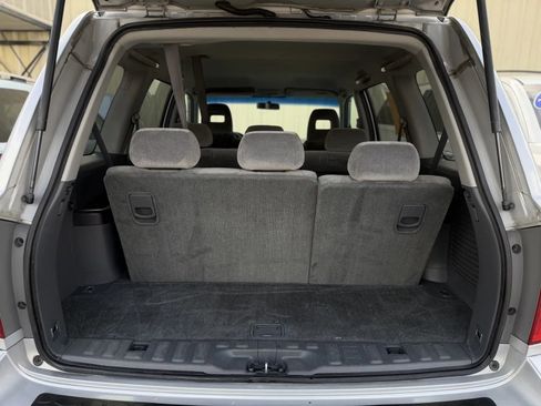 Used 2004 Honda Pilot EX image 17