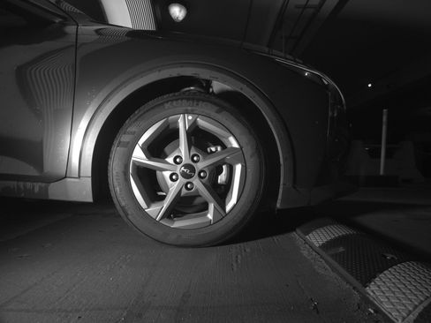 Used 2025 Kia K4 LXS image 13