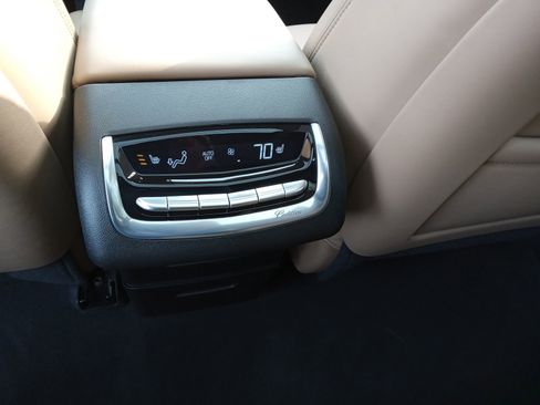 Used 2025 Cadillac XT6 Premium Luxury w/ Platinum Package image 25