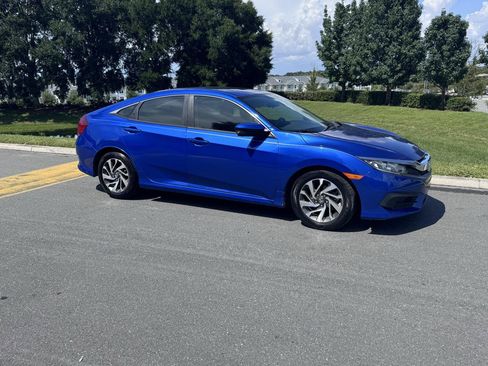 Used 2016 Honda Civic EX image 29