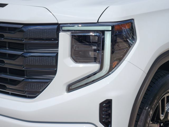 Used 2026 GMC Sierra 1500 Elevation w/ Elevation Premium Package RWD image 9