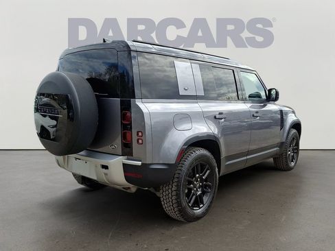 Used 2022 Land Rover Defender 110 S AWD/4WD image 6