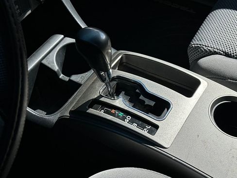 Used 2013 Toyota Tacoma PreRunner RWD image 18