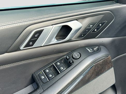 Used 2019 BMW X5 xDrive50i w/ Off-Road Package image 24