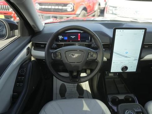 Used 2024 Ford Mustang Mach-E Premium image 22