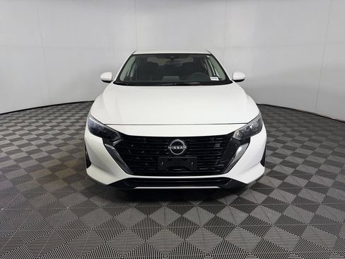 Used 2025 Nissan Sentra SV FWD image 3