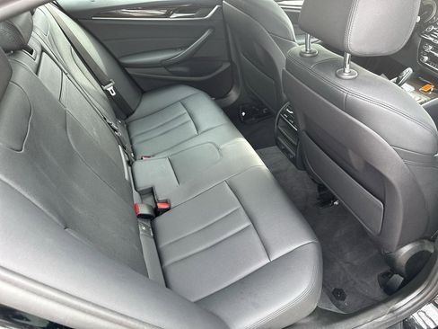 Used 2019 BMW 530e w/ Convenience Package RWD image 23