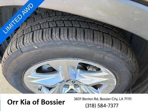 Used 2019 Toyota Highlander Limited w/ Protection Package #3 AWD/4WD image 26