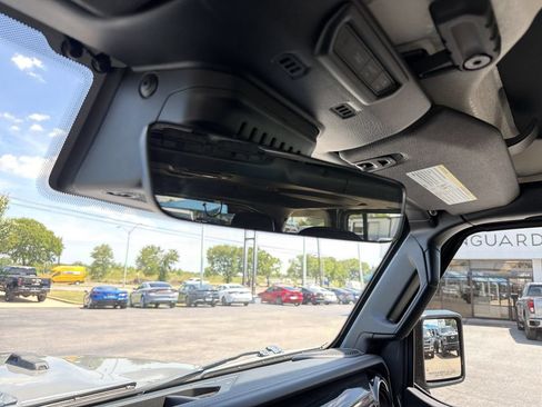 Used 2023 Jeep Wrangler Unlimited Rubicon 392 w/ Dual Top Group AWD/4WD image 28
