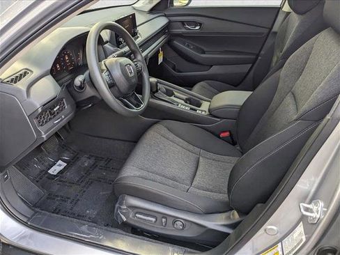 New 2025 Honda Accord LX image 4