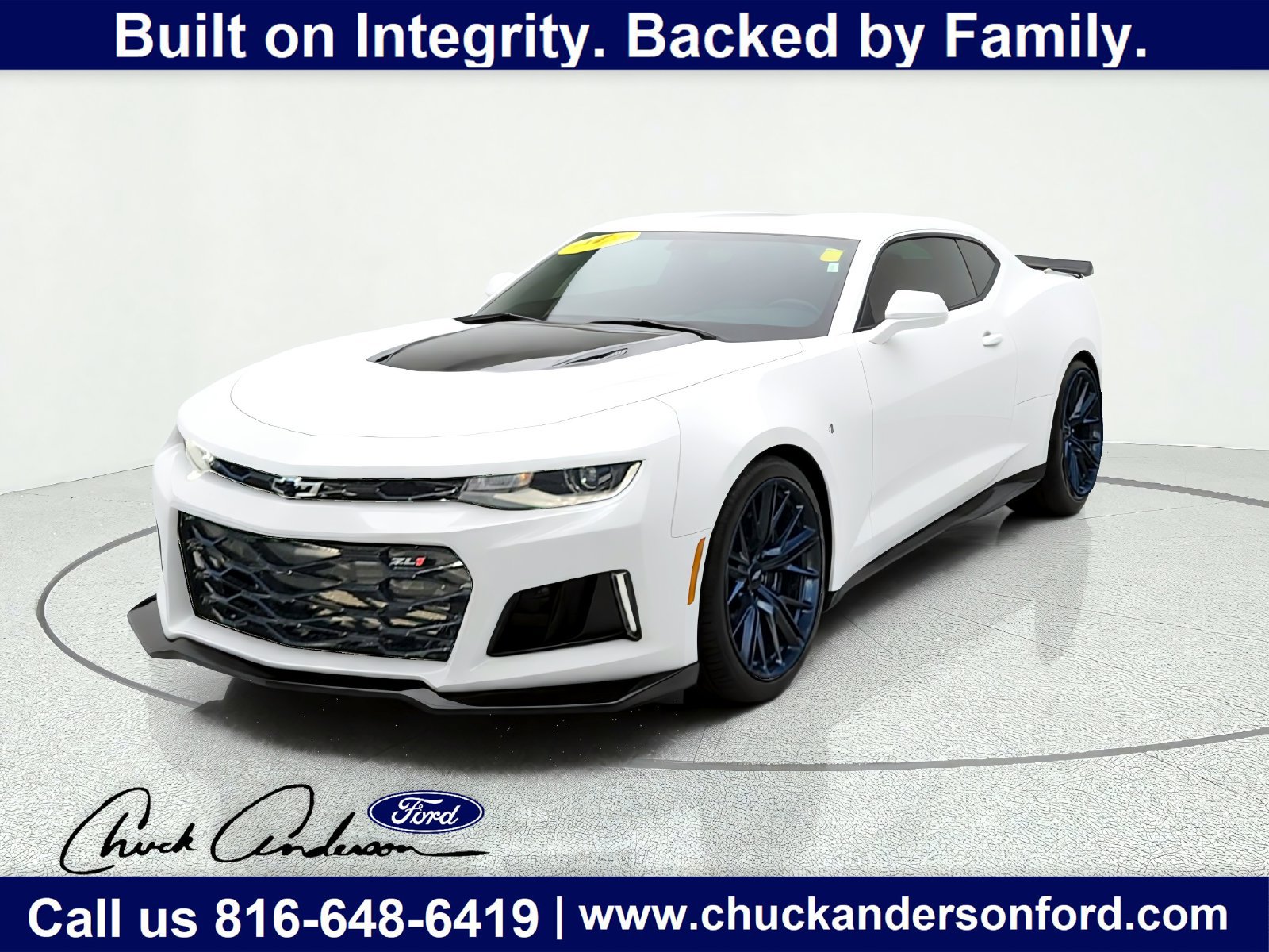 Used 2019 Chevrolet Camaro ZL1 RWD image 1