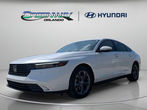 Used 2023 Honda Accord EX-L image 4