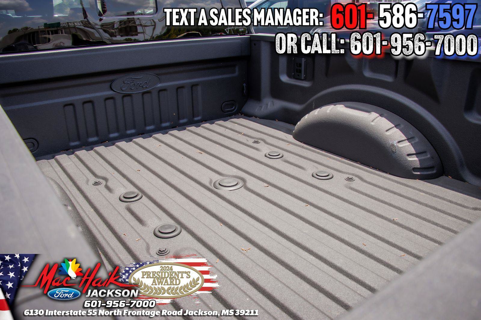 New 2026 Ford F250 Lariat w/ Black Appearance Package AWD/4WD image 8