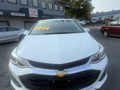 Used 2019 Chevrolet Cruze LS w/ LS Convenience Package FWD image 6