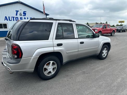 Used 2006 Chevrolet TrailBlazer LS w/ LS Preferred Equipment Group AWD/4WD image 3