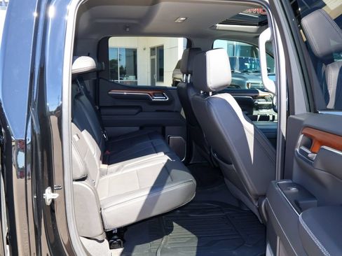 Used 2023 GMC Sierra 1500 Denali AWD/4WD image 34