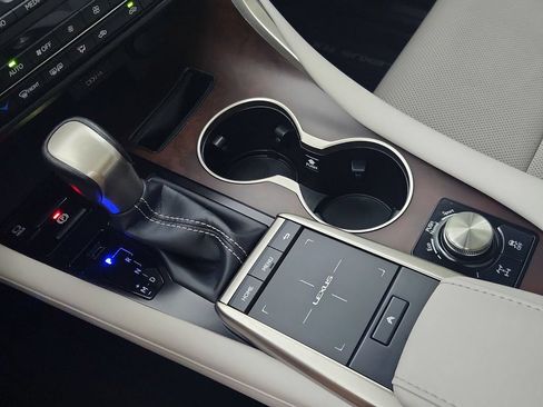 Used 2020 Lexus RX 350 AWD w/ Premium Package image 30