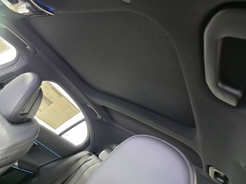 New 2027 Mercedes-Benz E 350 4MATIC Sedan image 9