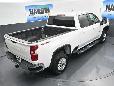 Used 2025 Chevrolet Silverado 2500 LT w/ Convenience Package AWD/4WD image 23