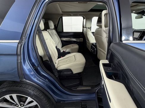 Used 2020 Ford Expedition Platinum image 6