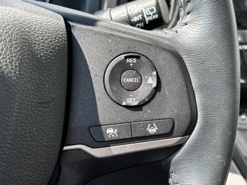 Used 2024 Honda Odyssey EX-L image 13