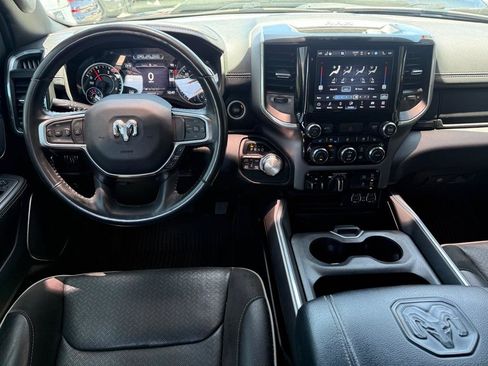 Used 2022 RAM 1500 Laramie AWD/4WD image 18