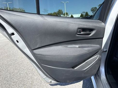 Used 2023 Toyota Corolla LE FWD image 9