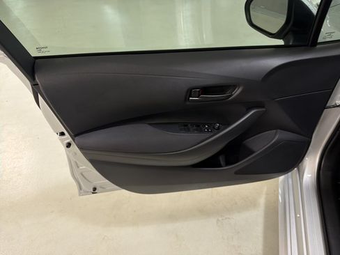 Used 2026 Toyota Corolla LE FWD image 17