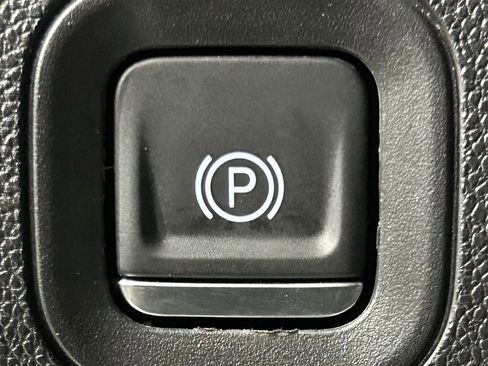 Used 2023 Chevrolet Silverado 1500 W/T RWD image 45