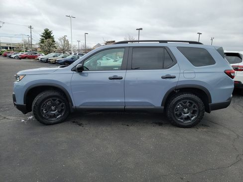 New 2026 Honda Pilot TrailSport image 16