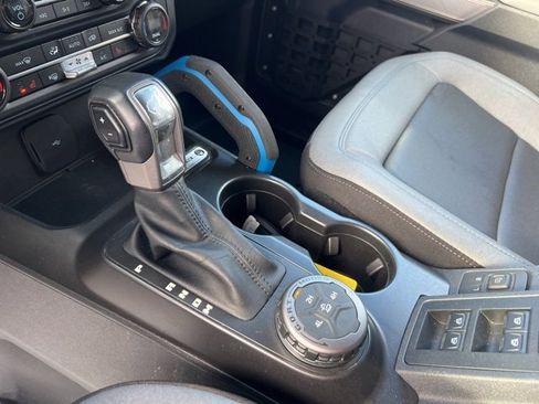 Certified 2023 Ford Bronco Black Diamond image 15